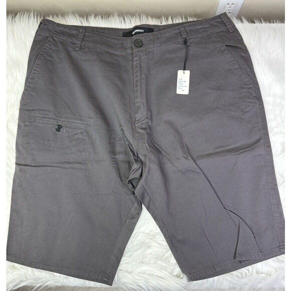 2 Pairs Gramercy Men’s Shorts 2 Different Styles New Size 36 - Picture 6 of 6